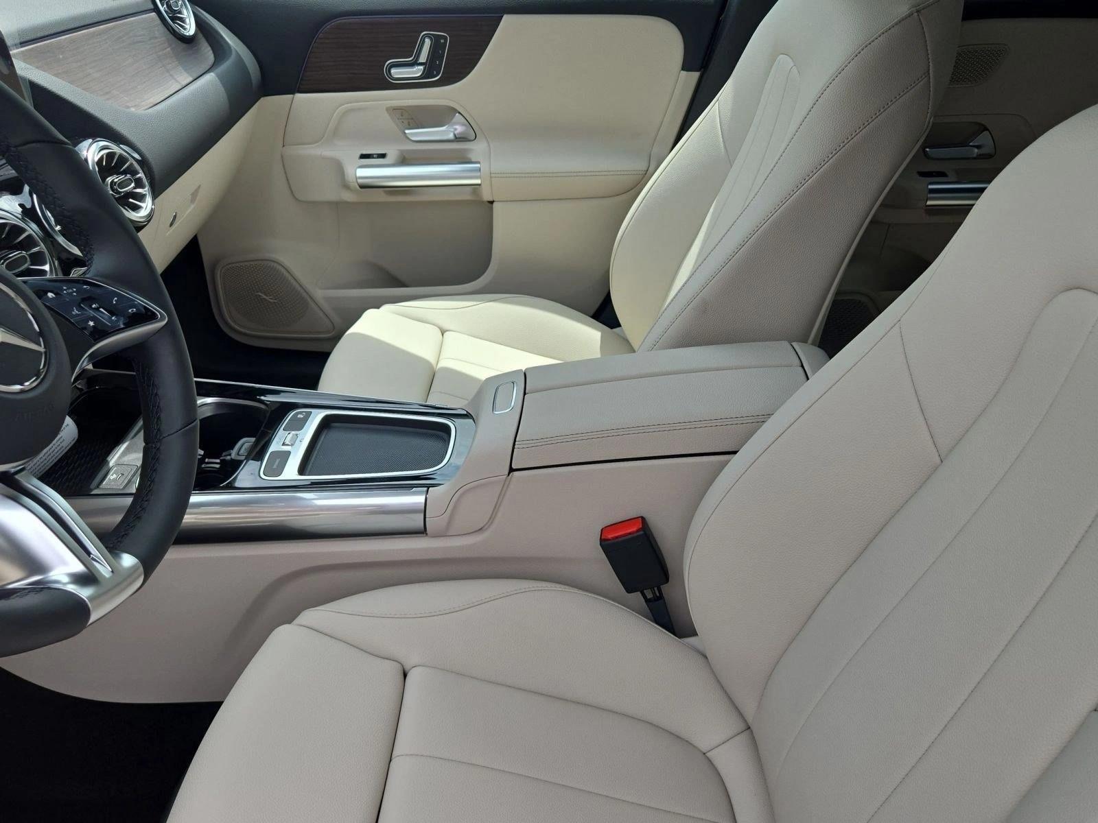 New 2026 Mercedes-Benz GLA 250 GLA 250 4MATIC ® SUV SUV