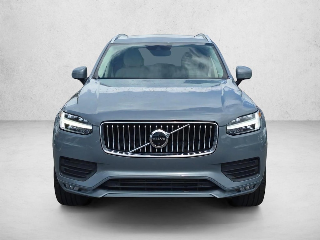 Used 2022 Volvo XC90 T6 AWD Momentum 7 Seater SUV