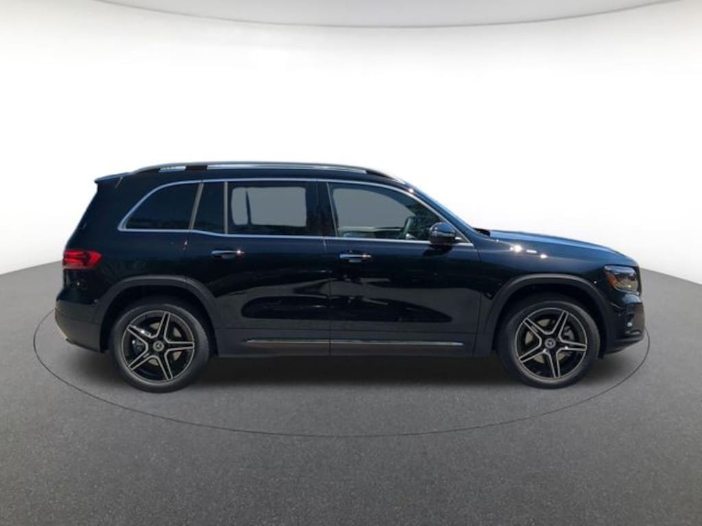 New 2026 Mercedes-Benz GLB 250 4MATIC SUV