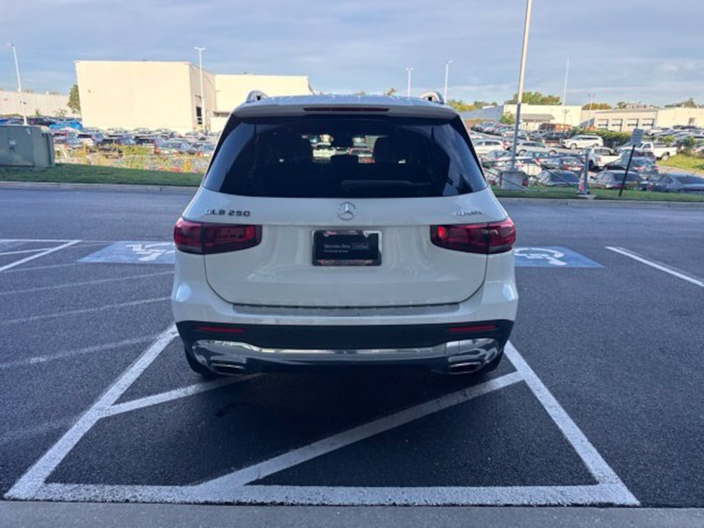 Used 2022 Mercedes-Benz GLB 250 4MATIC SUV