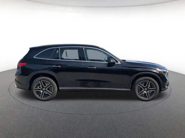 New 2027 Mercedes-Benz GLC 4MATIC SUV