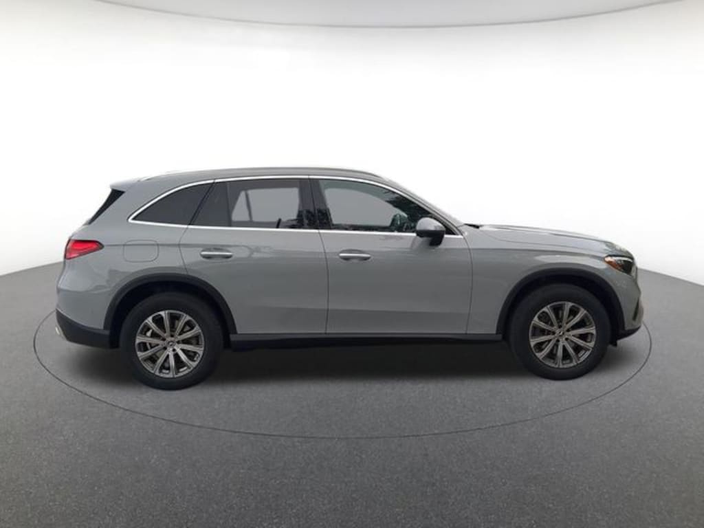 New 2027 Mercedes-Benz GLC 300 4MATIC SUV