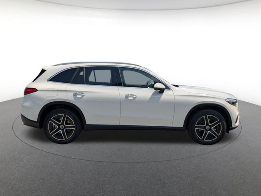 New 2027 Mercedes-Benz GLC 300 4MATIC SUV