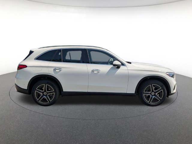 New 2027 Mercedes-Benz GLC 4MATIC SUV