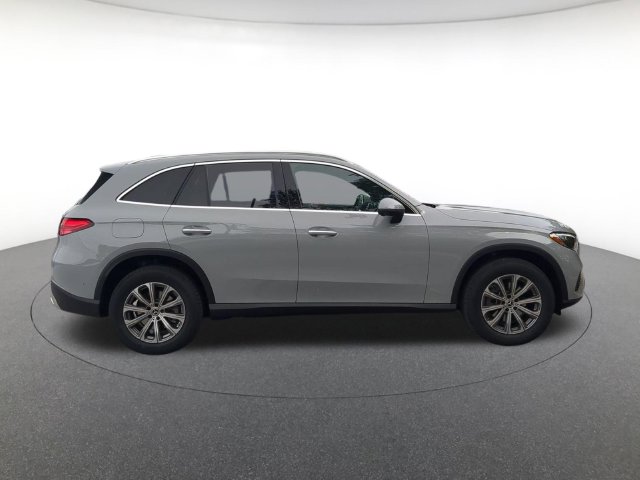 New 2027 Mercedes-Benz GLC 300 4MATIC SUV