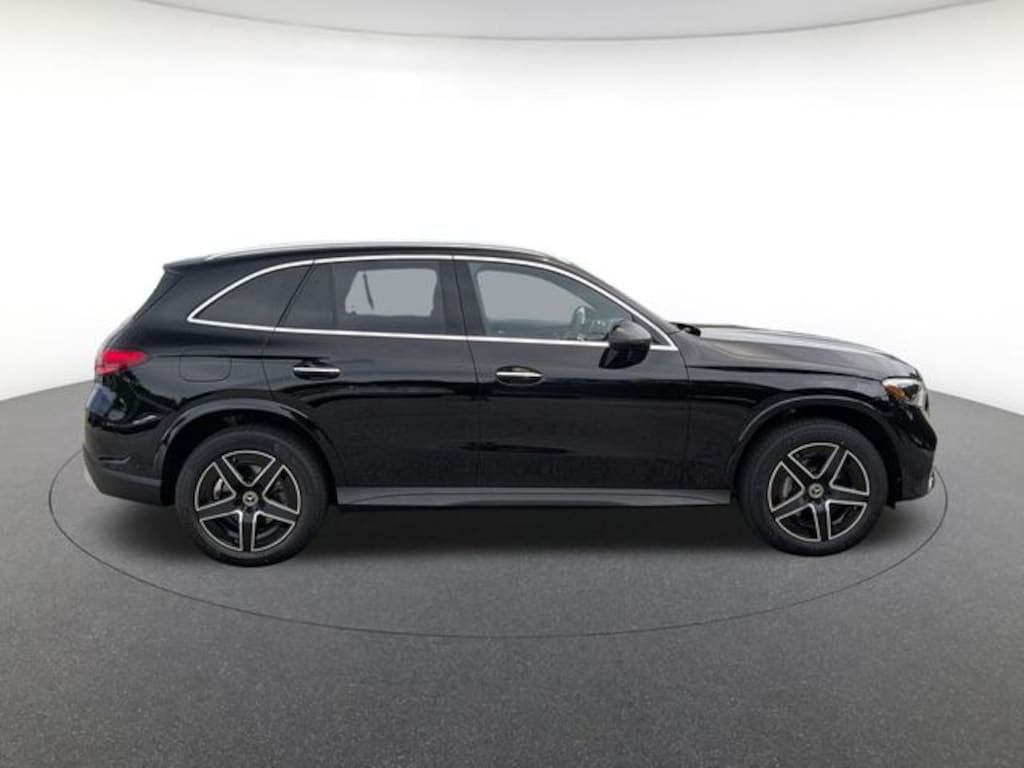 New 2026 Mercedes-Benz GLC 4MATIC SUV