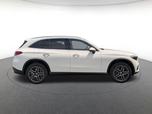 New 2027 Mercedes-Benz GLC 4MATIC SUV