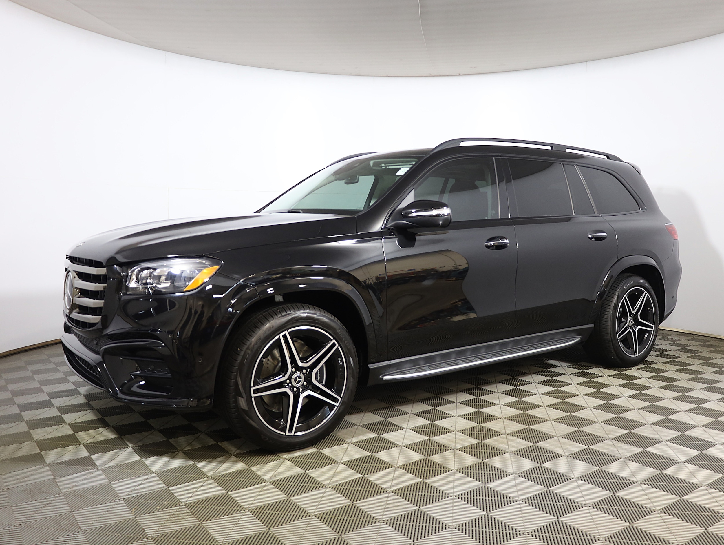 2026 Mercedes-Benz GLS