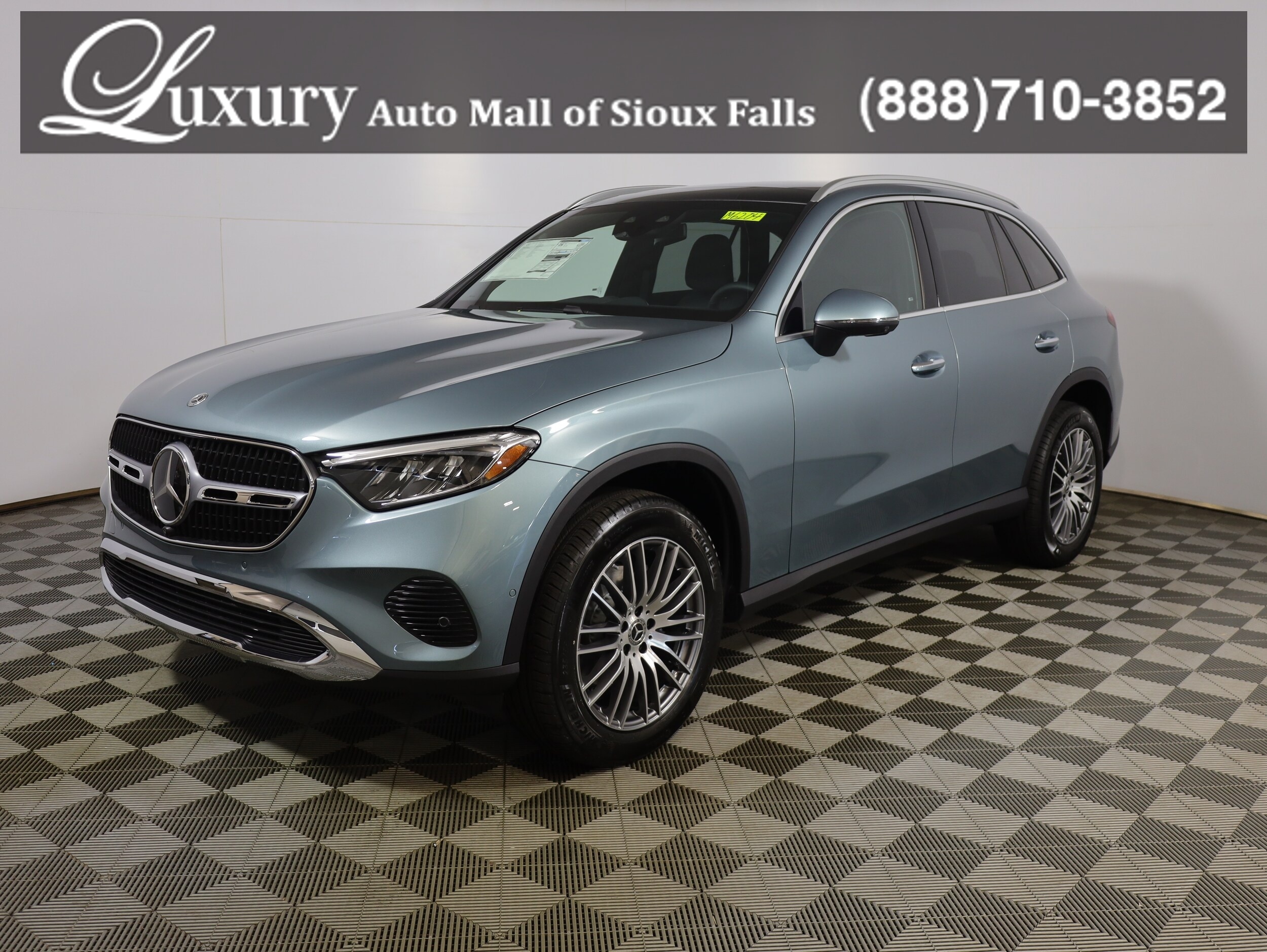 2026 Mercedes-Benz GLC