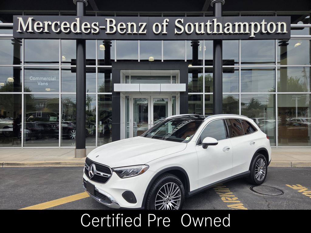 2023 Mercedes-Benz GLC 300