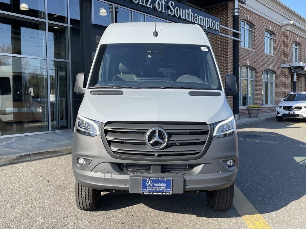 New 2024 Mercedes-Benz Sprinter 2500 Standard Roof 4-Cyl Diesel HO Van