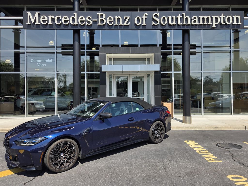 2022 BMW M4 Convertible
