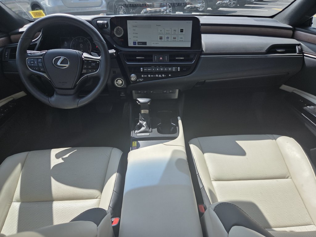 Used 2023 Lexus ES Sedan
