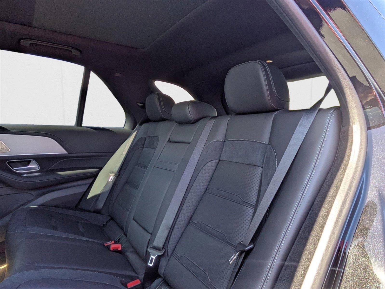 2025 Mercedes-Benz GLE AMG GLE 53 - Photo 15