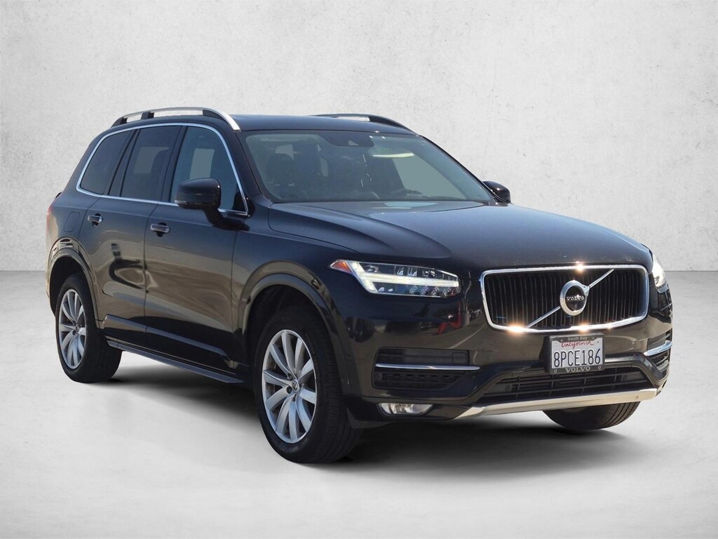 Used 2019 Volvo XC90 T6 Momentum SUV