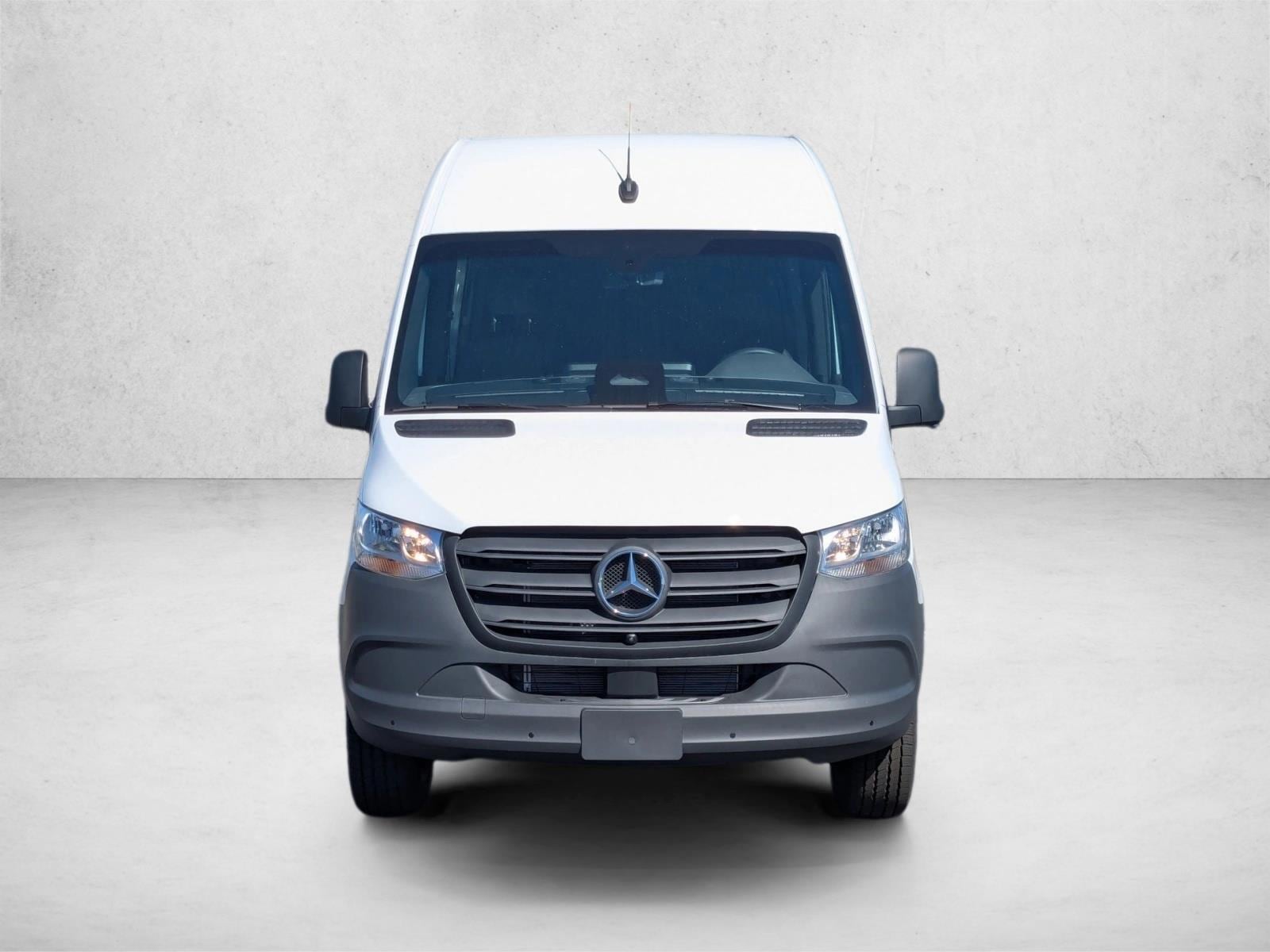 2026 Mercedes-Benz Sprinter Cargo Van Base - Photo 6