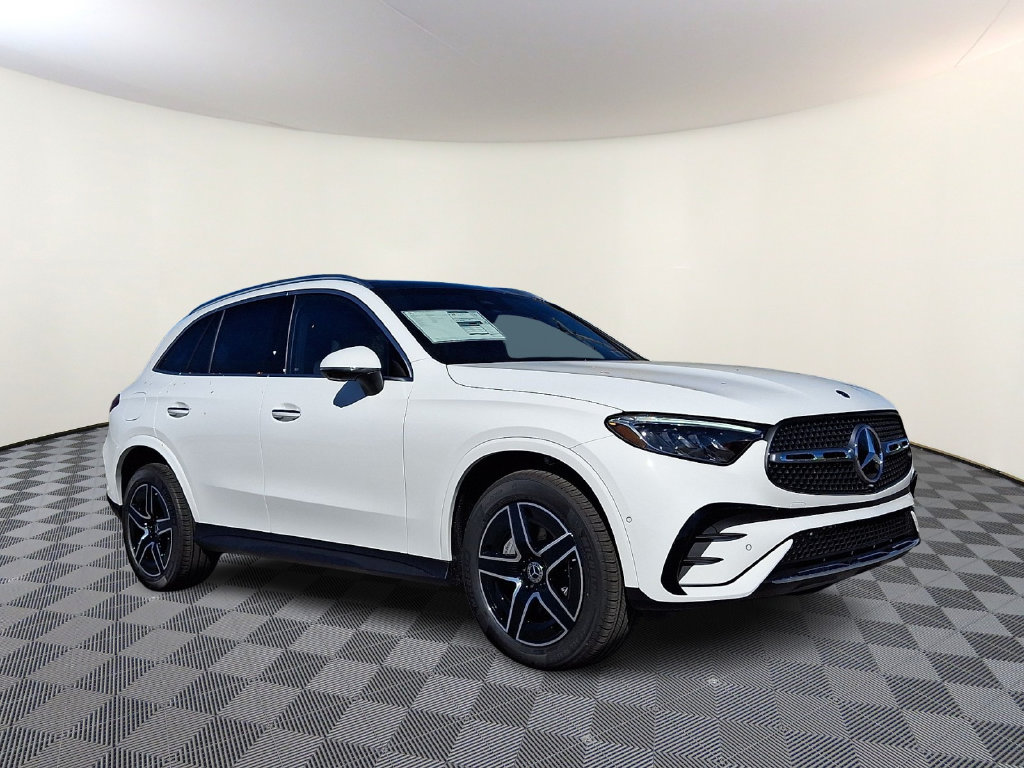 2027 Mercedes-Benz GLC Base