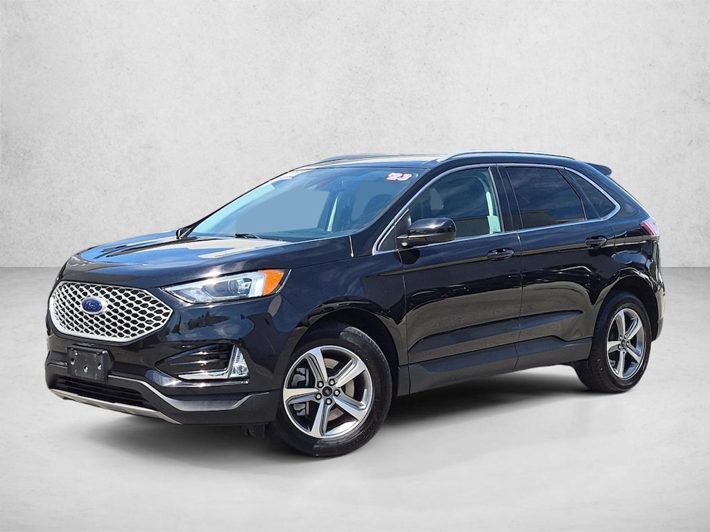 Used 2023 Ford Edge SUV