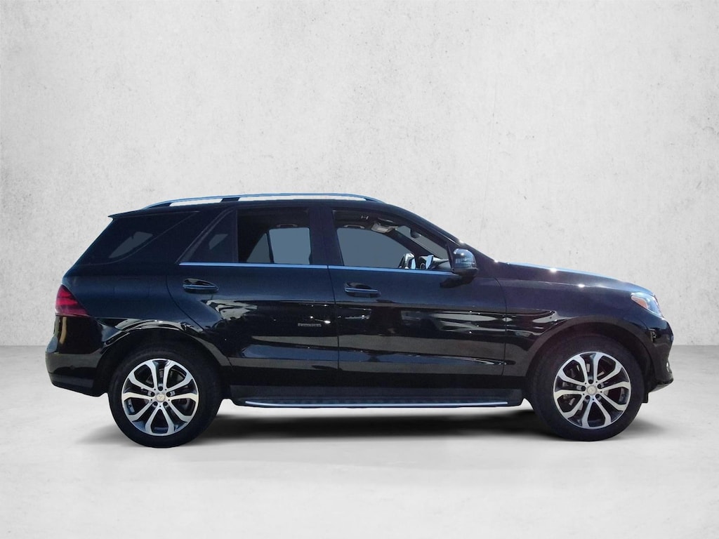 Used 2017 Mercedes-Benz GLE 4MATIC SUV
