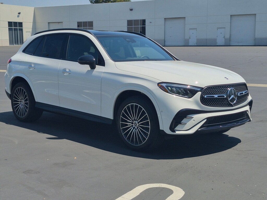 Used 2024 Mercedes-Benz GLC 4MATIC SUV