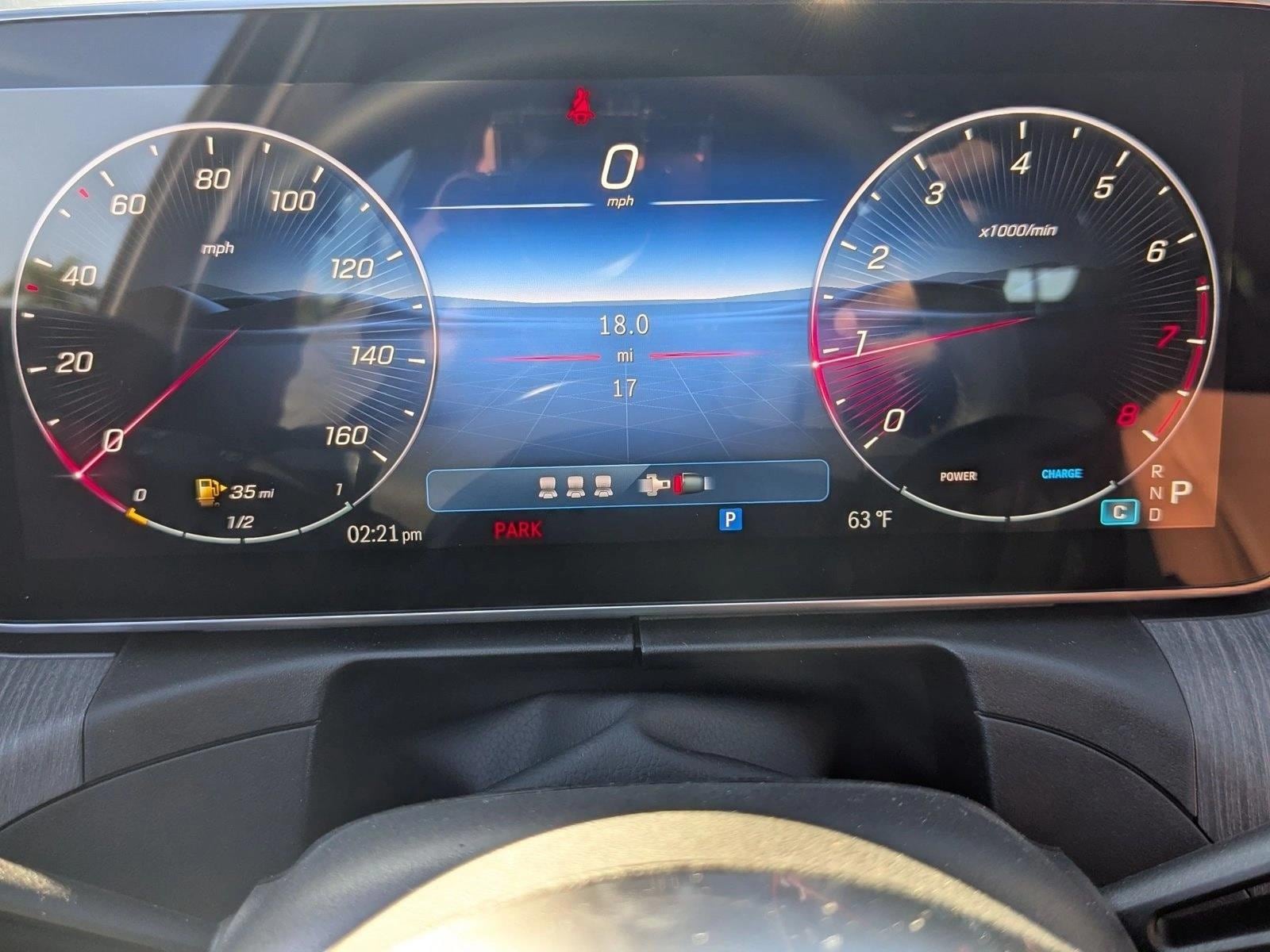 2026 Mercedes-Benz C-Class Sedan C 300 - Photo 11