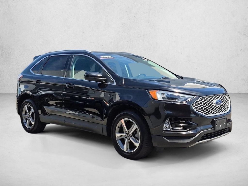 Used 2023 Ford Edge SUV