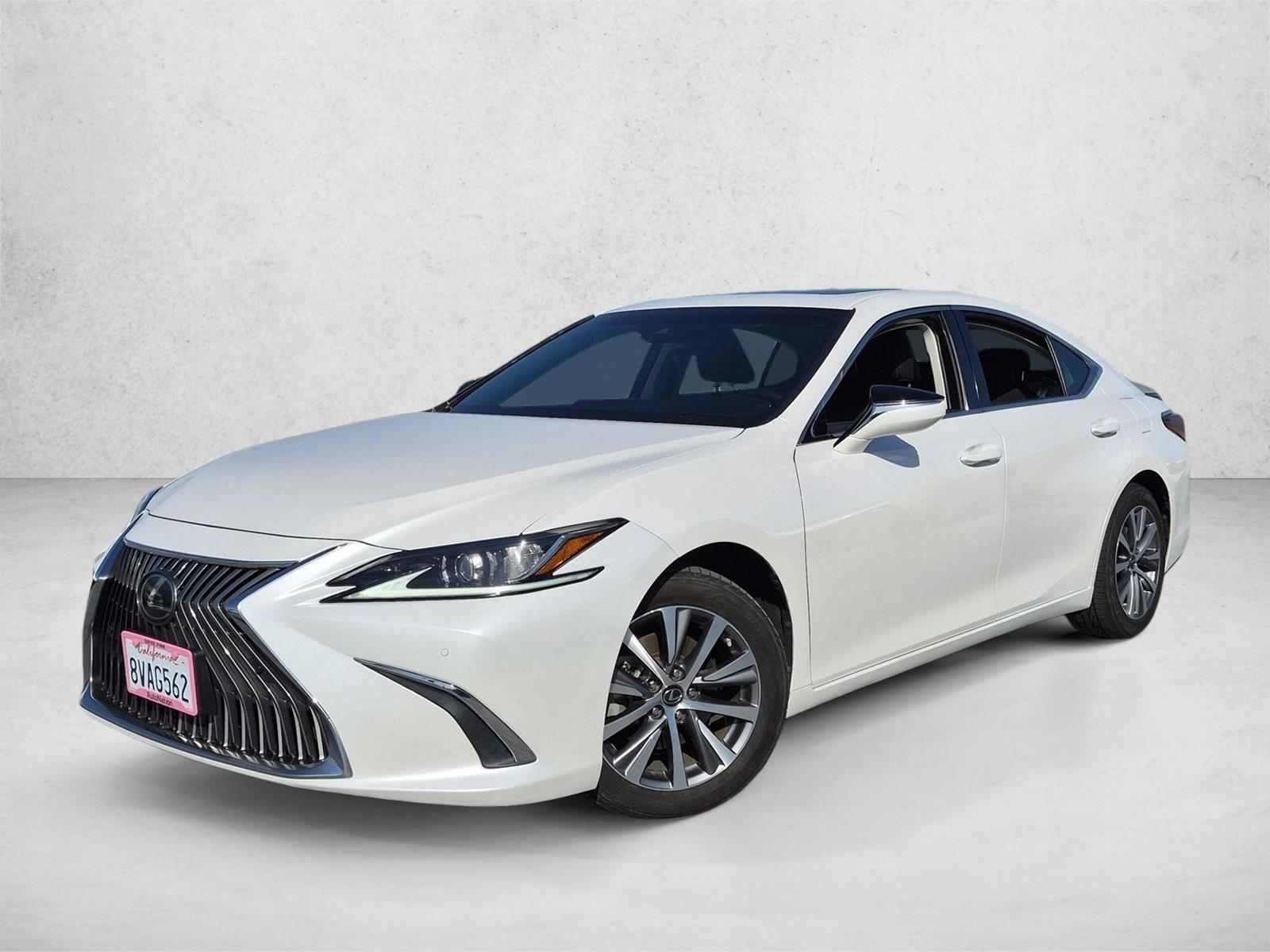 2019 Lexus ES