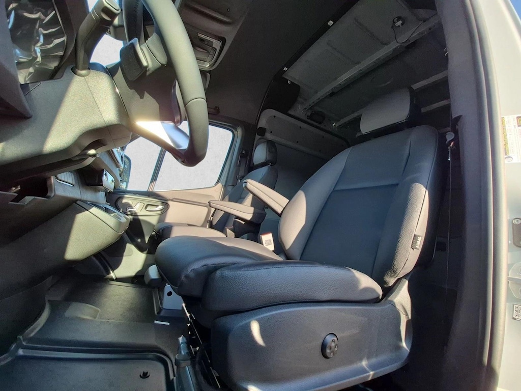 New 2026 Mercedes-Benz Sprinter 2500 2500 Standard Roof I4 Diesel HO 144" AWD Van Cargo Van