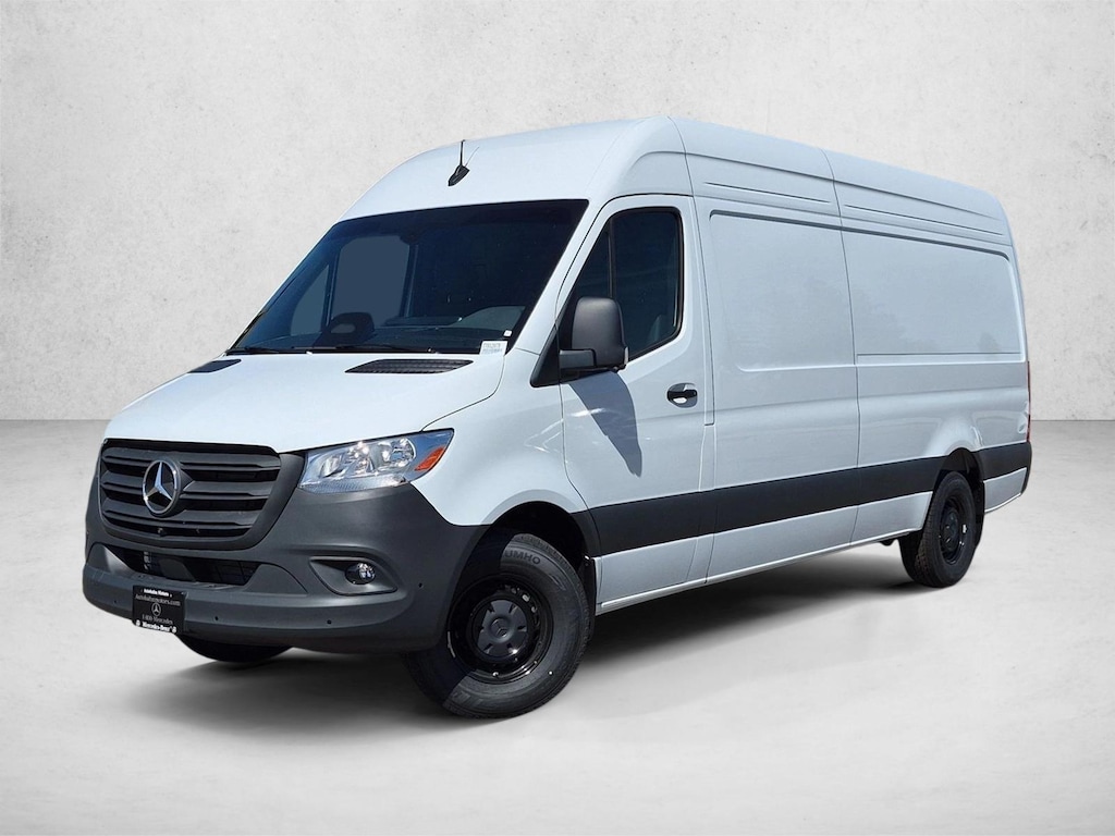 New 2026 Mercedes-Benz Sprinter 2500 2500 High Roof I4 Diesel HO 170" RWD Van Crew Van