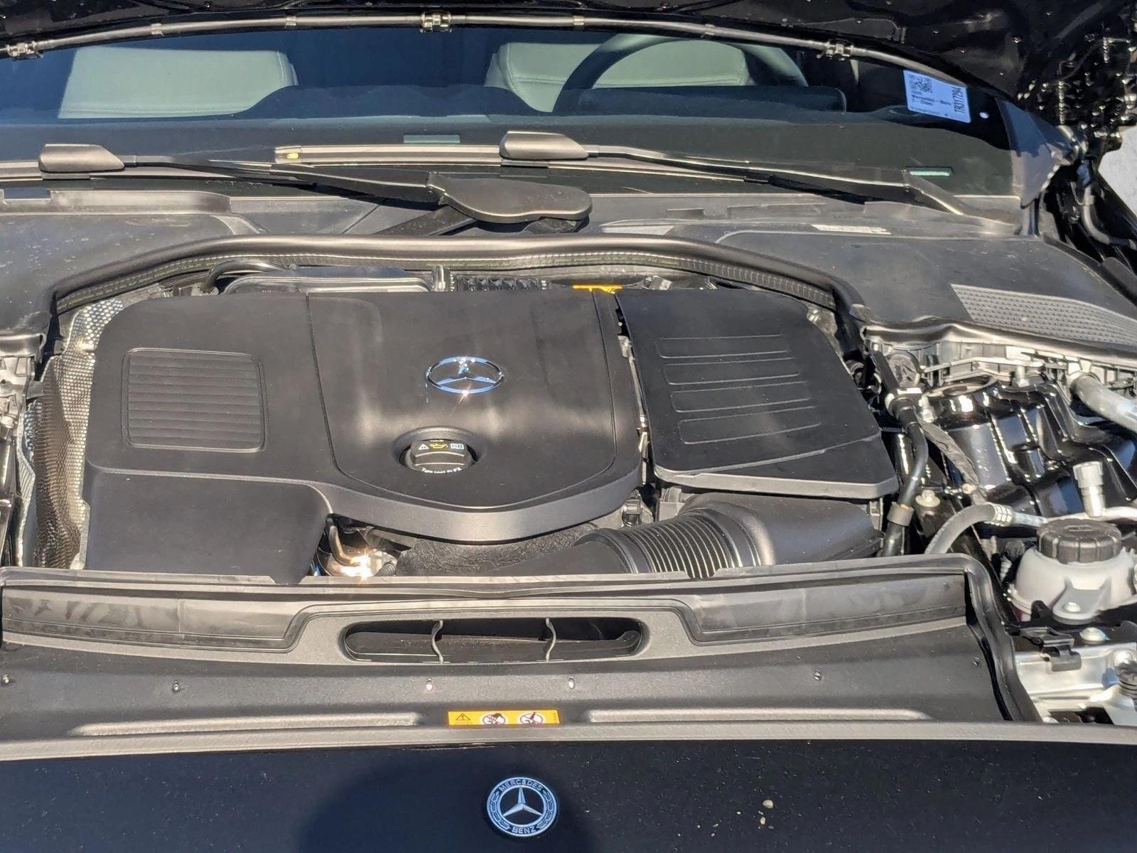 2026 Mercedes-Benz C-Class Sedan C 300 - Photo 15