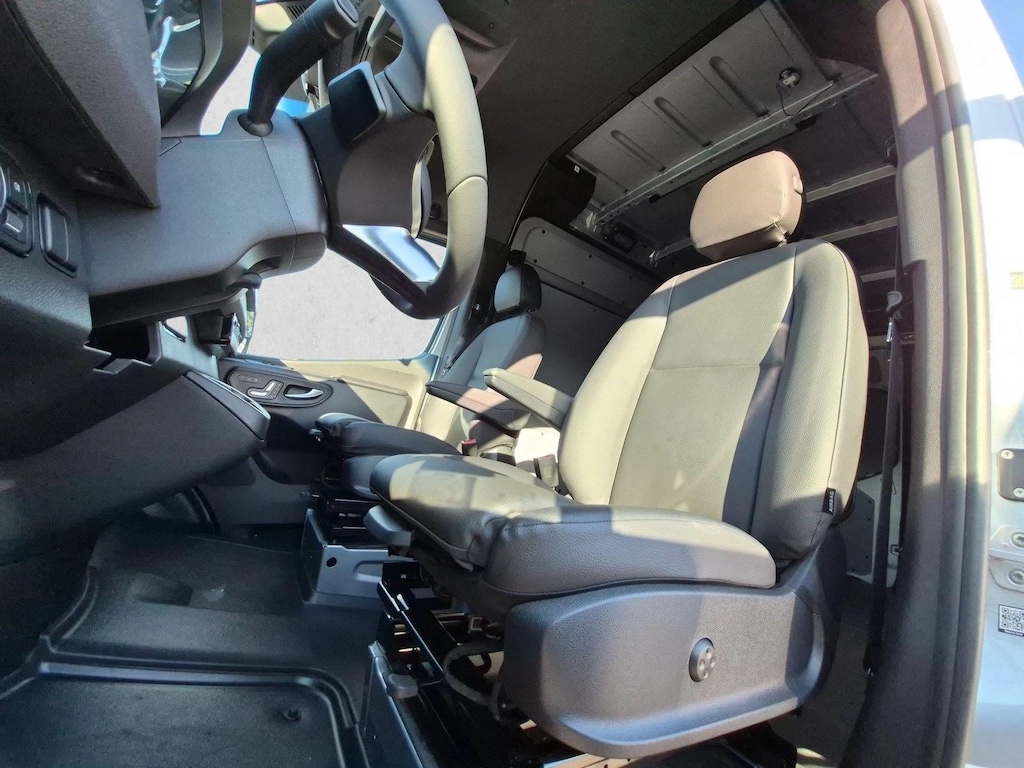 New 2026 Mercedes-Benz Sprinter 2500 2500 Standard Roof I4 Diesel HO 144" AWD Van Cargo Van
