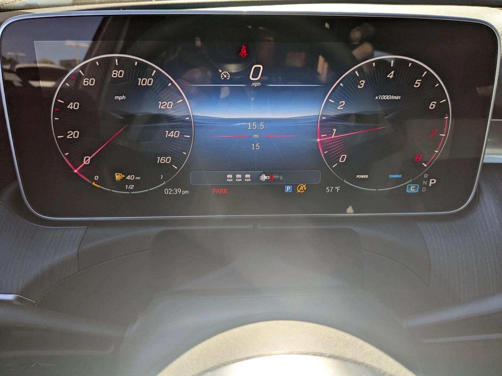 2026 Mercedes-Benz C-Class Sedan C 300 - Photo 10