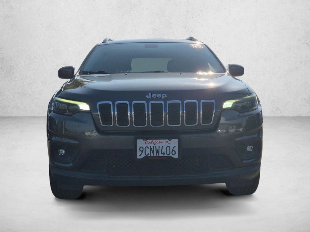 Used 2019 Jeep Cherokee Latitude Plus 4x4 SUV