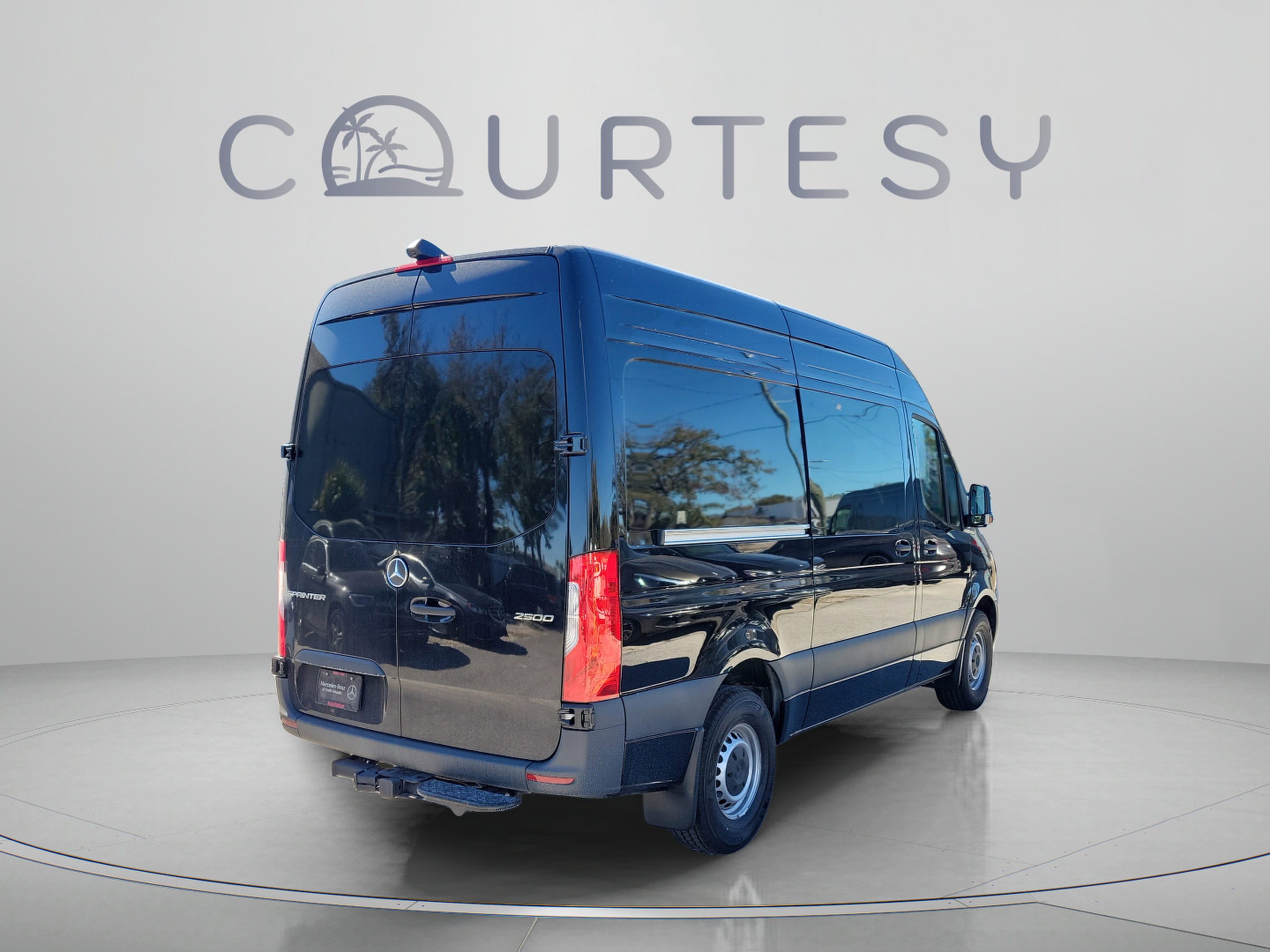 New 2026 Mercedes-Benz Sprinter 2500 Standard Roof 4-Cyl Diesel HO Van Crew Van