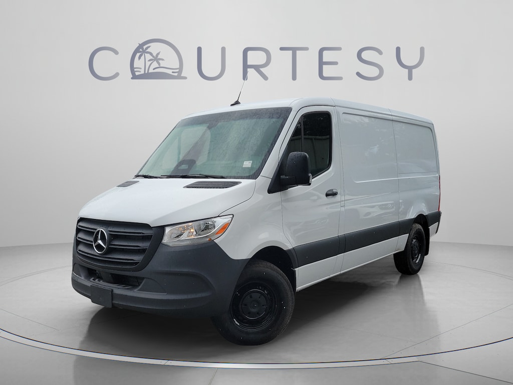 New 2025 Mercedes-Benz Sprinter 2500 Standard Roof 4-Cyl Diesel HO Van Cargo Van
