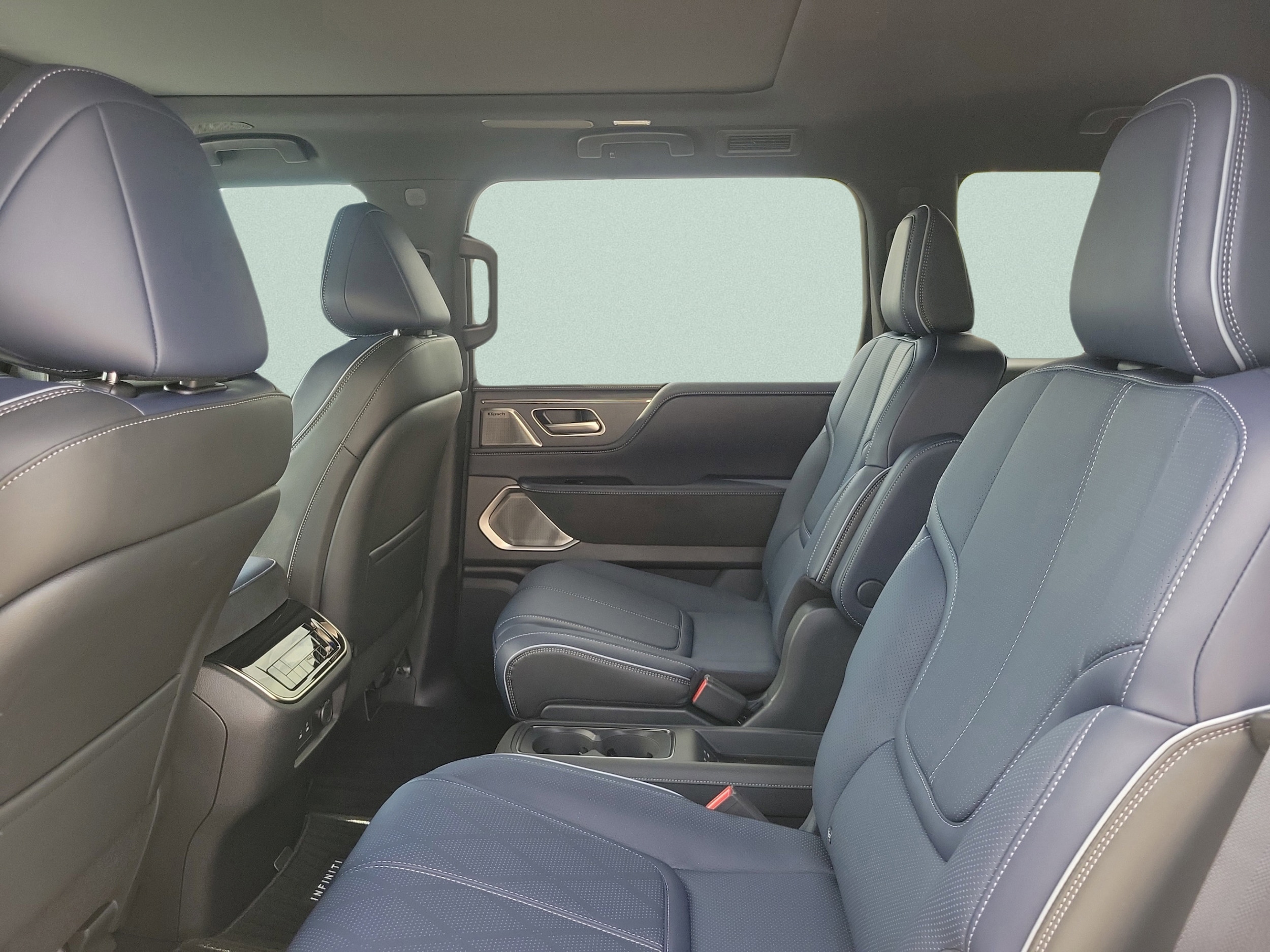 2026 INFINITI QX80 Sport - Photo 9