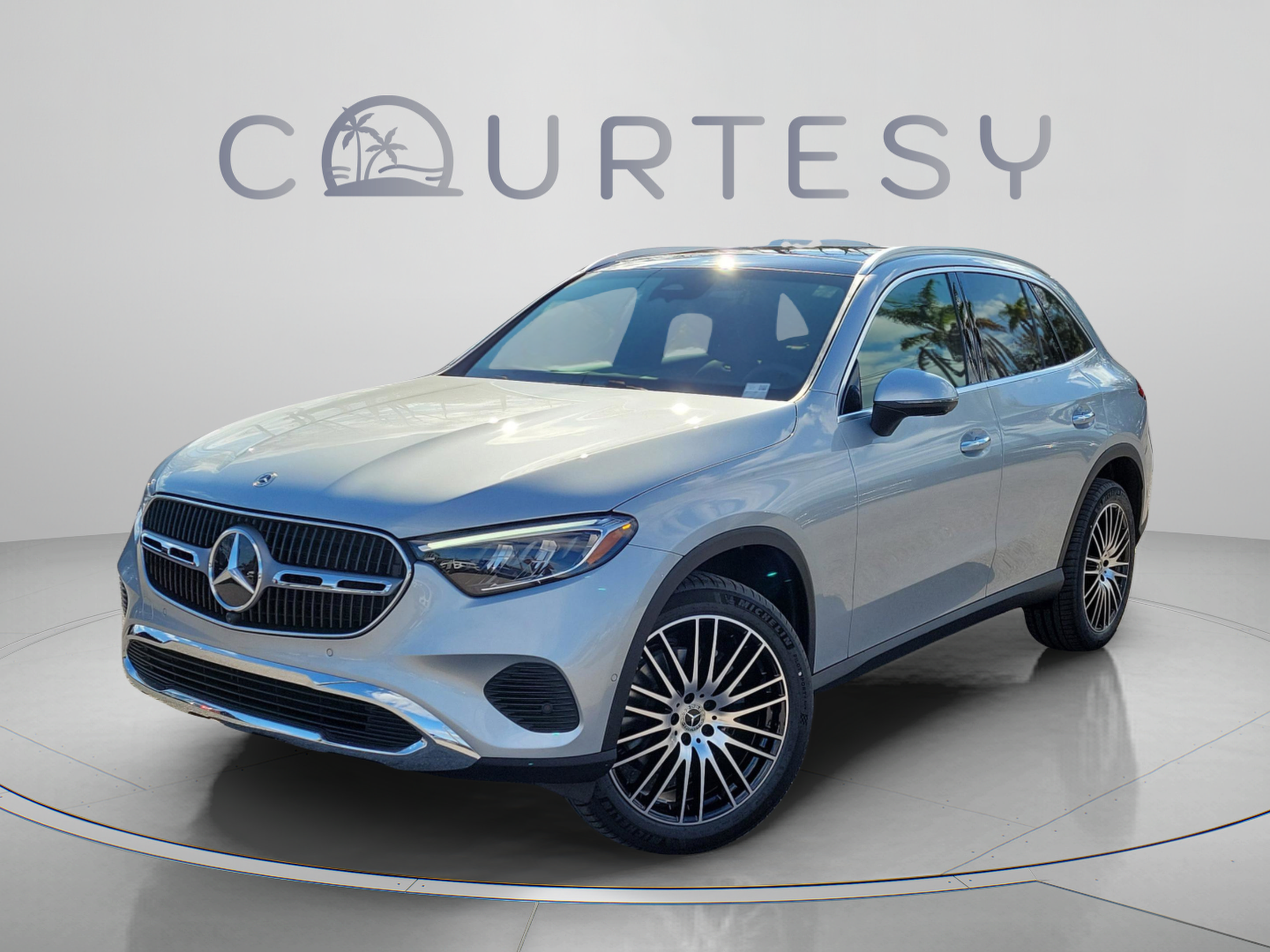  Mercedes-Benz GLC 300