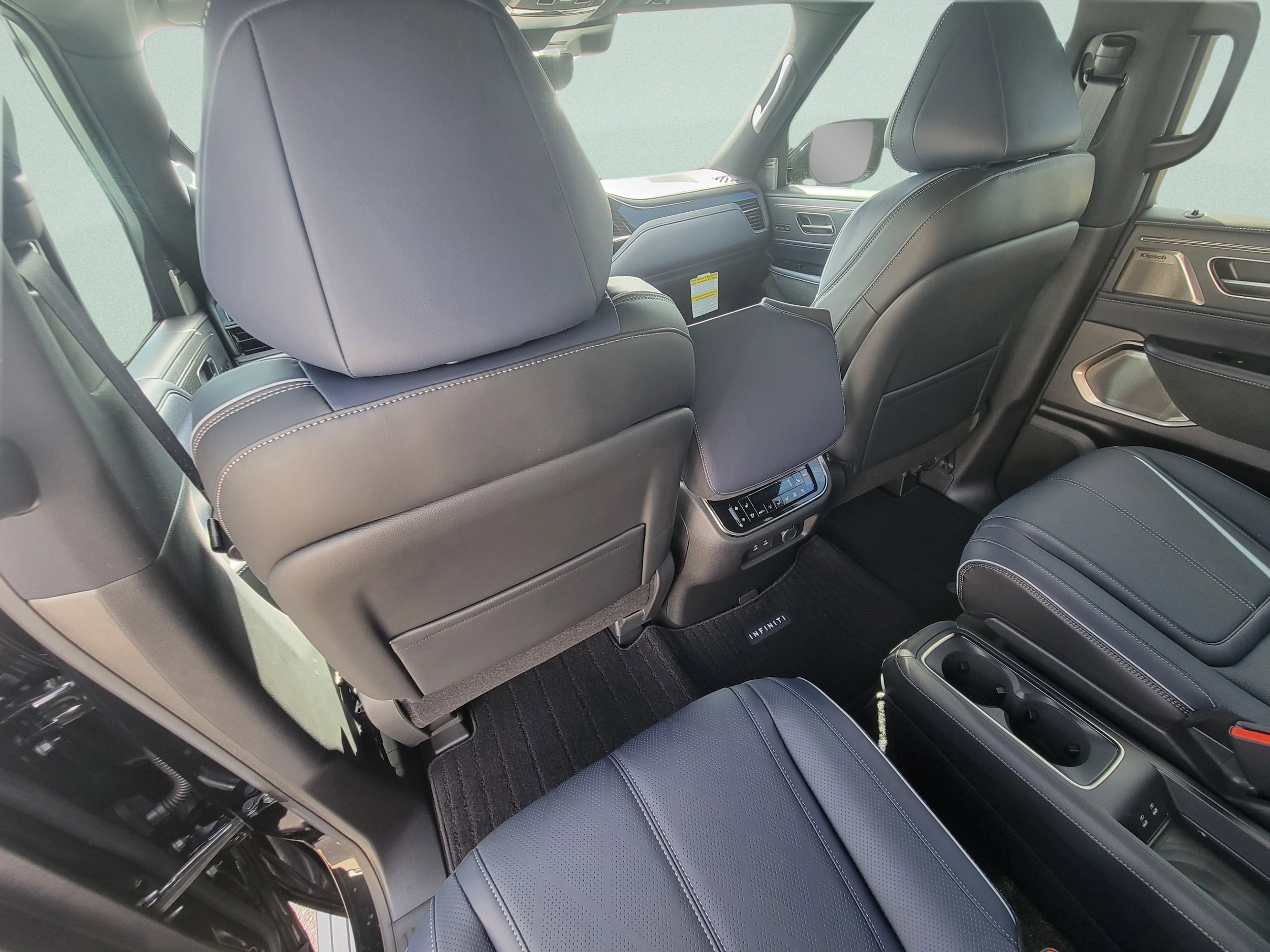 2026 INFINITI QX80 Sport - Photo 9