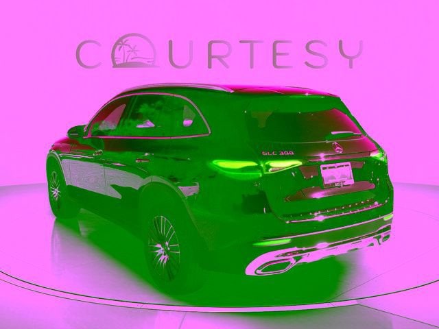 W1NKM4GB0TF537330