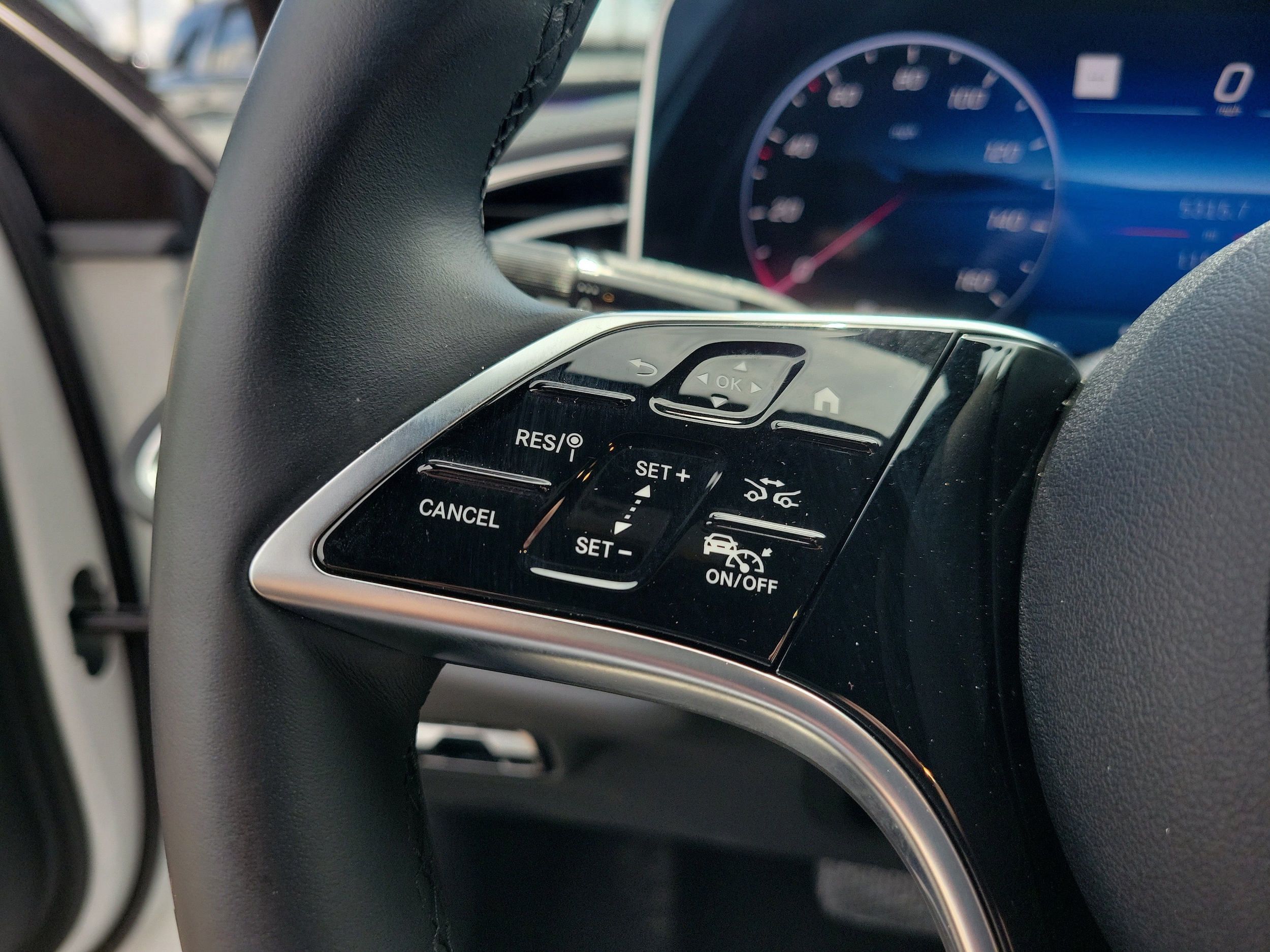 2024 Mercedes-Benz E-Class E450 - Photo 24
