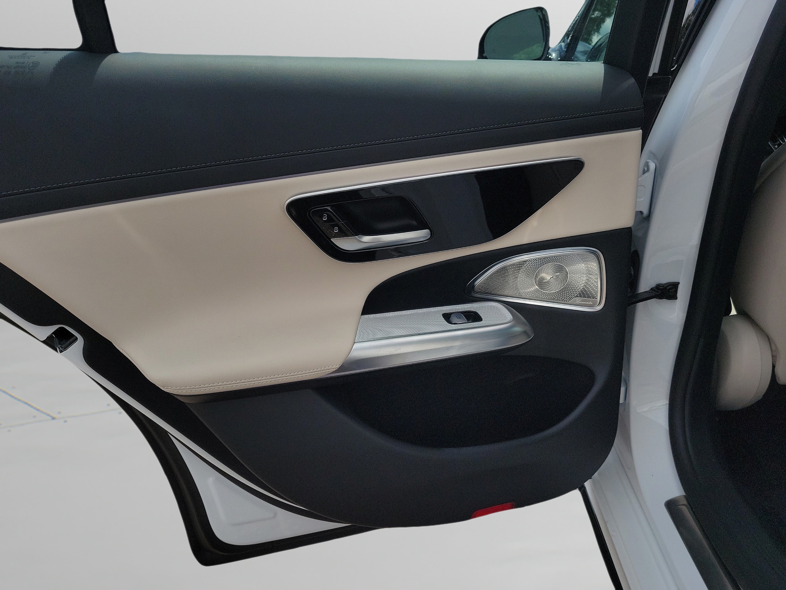 2024 Mercedes-Benz E-Class E450 - Photo 8