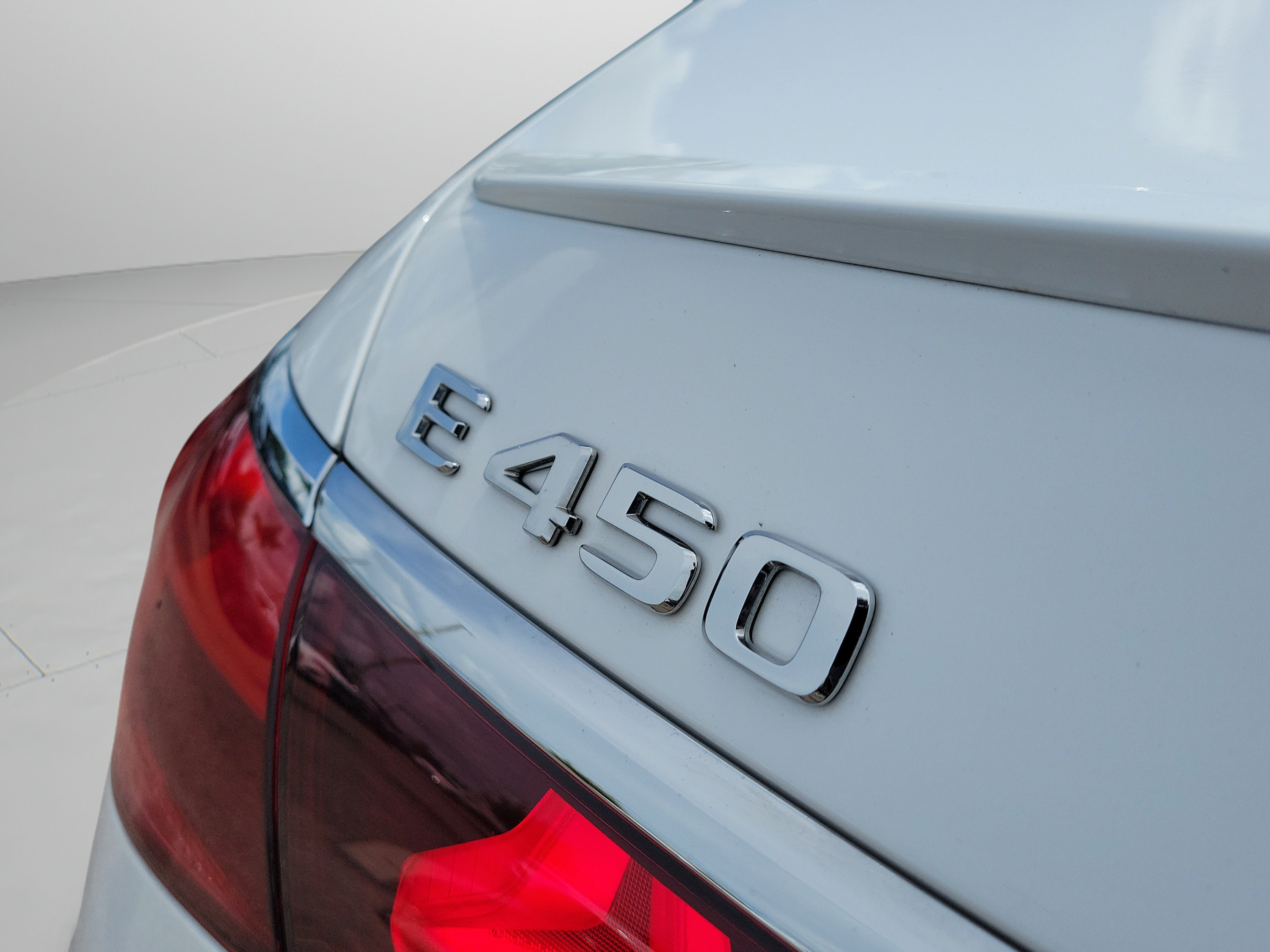 2024 Mercedes-Benz E-Class E450 - Photo 31