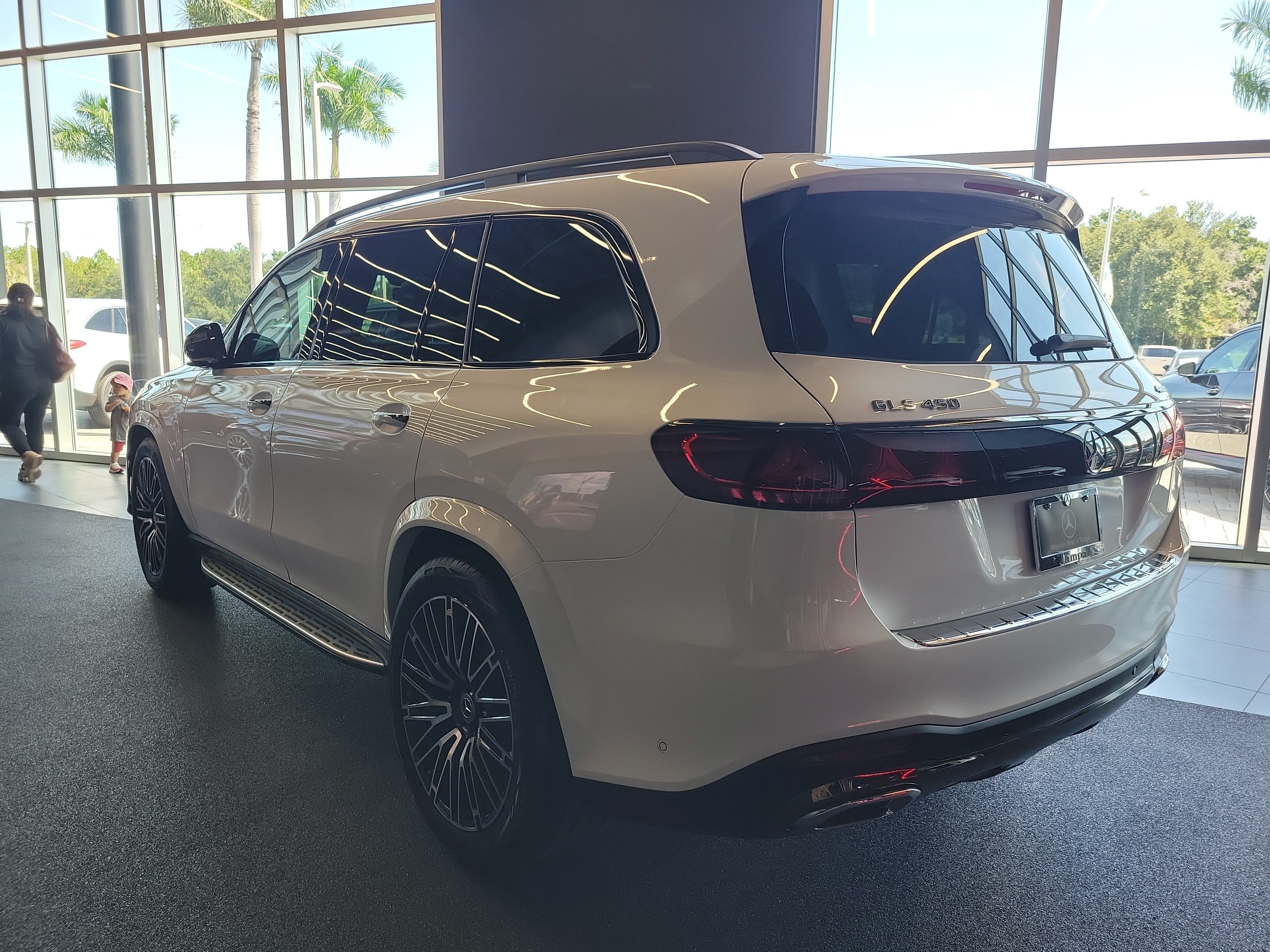  Mercedes-Benz GLS