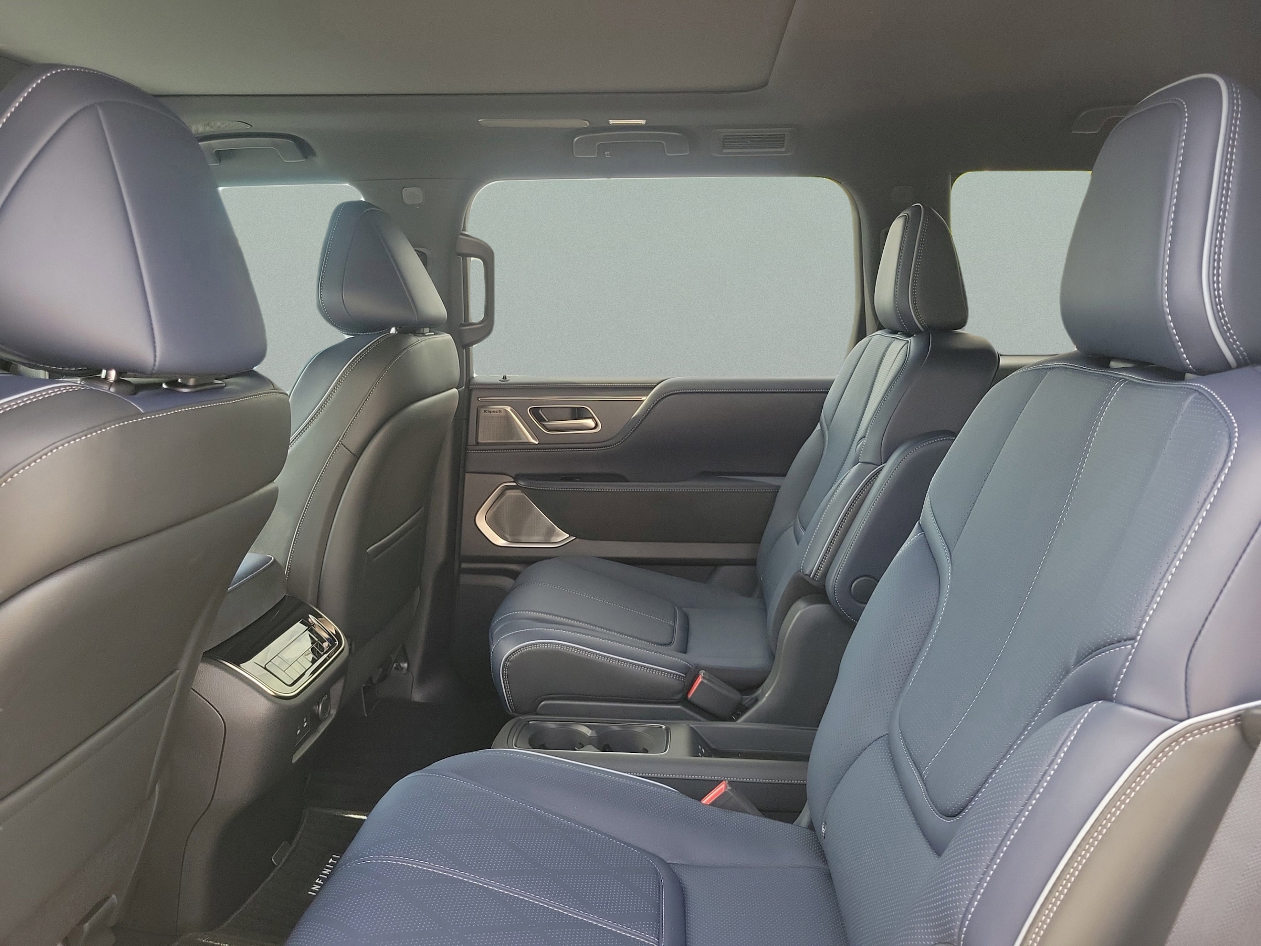 2026 INFINITI QX80 Sport - Photo 12