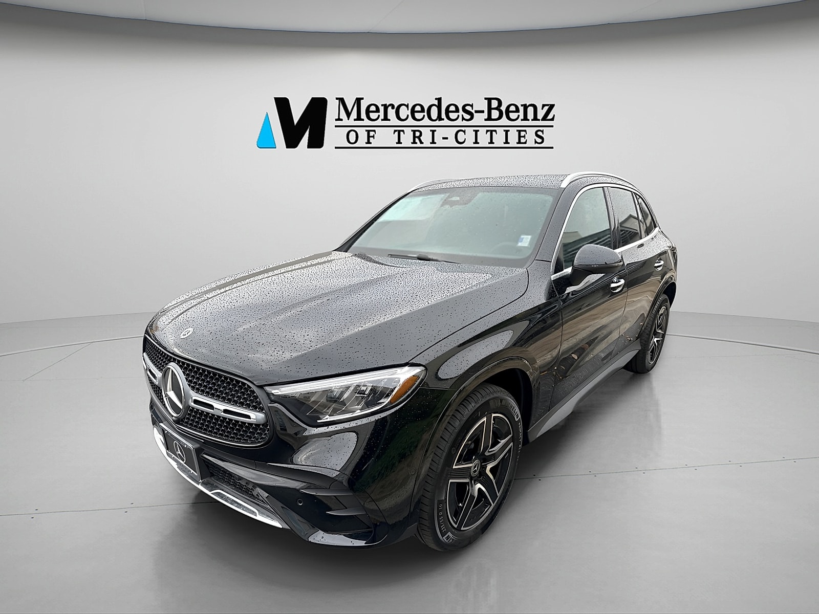 2026 Mercedes-Benz GLC Base