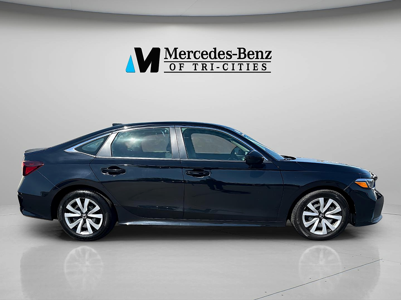 Used 2025 Honda Civic Sedan LX Sedan