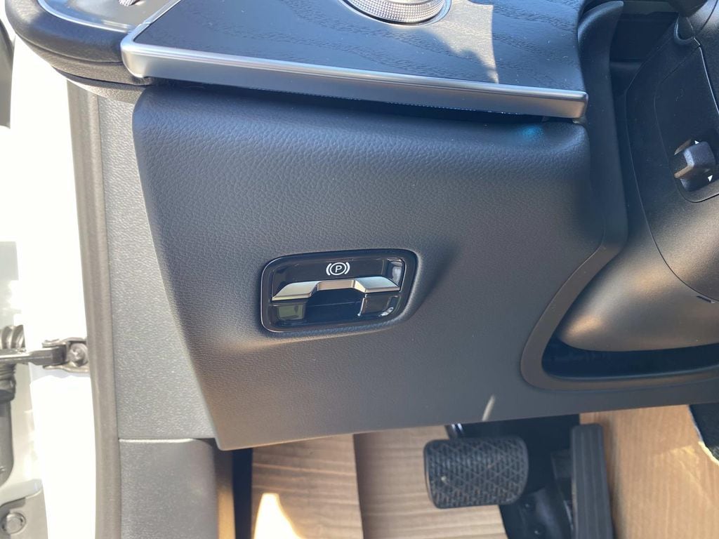 2026 Mercedes-Benz E-Class E350 - Photo 14