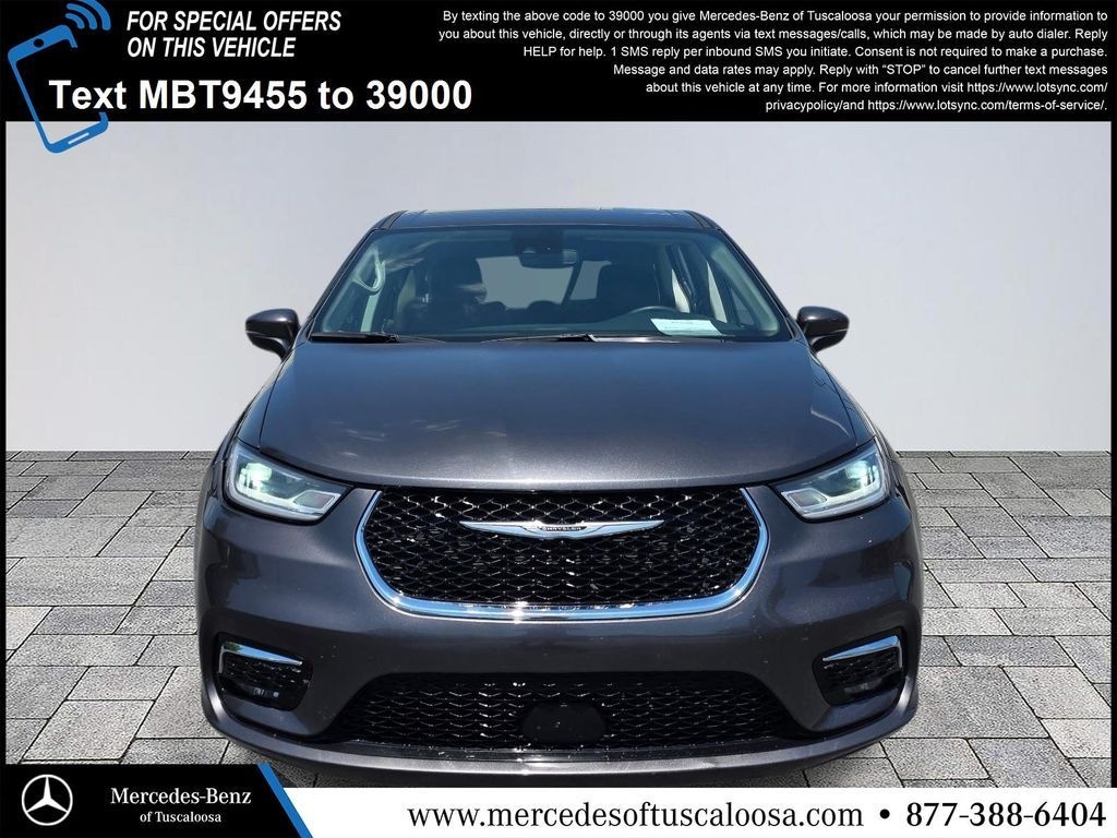 Used 2023 Chrysler Pacifica Touring L Van Passenger Van