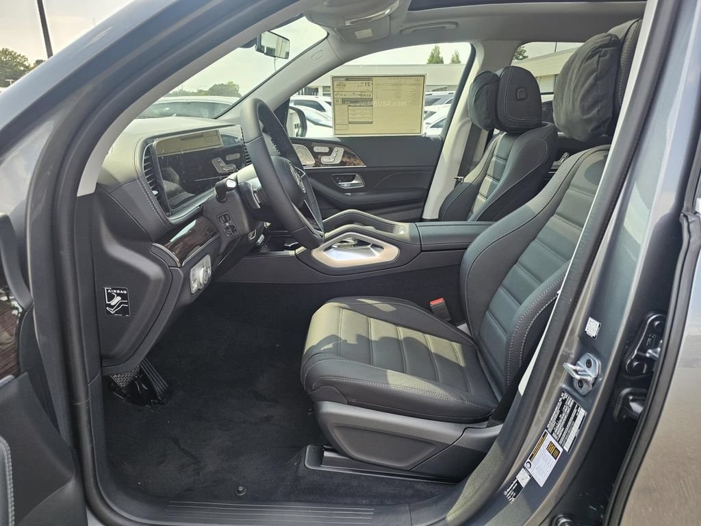 2026 Mercedes-Benz GLS Base - Photo 23