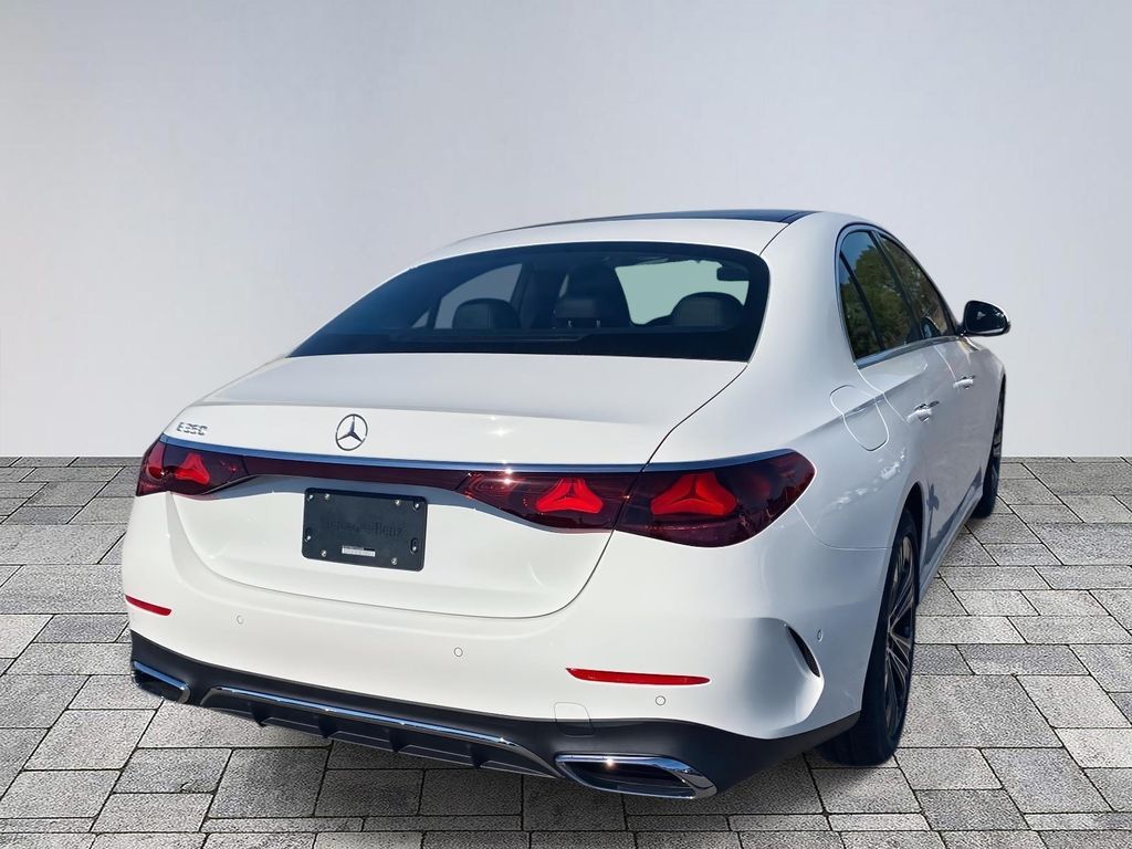 2026 Mercedes-Benz E-Class E350 - Photo 7